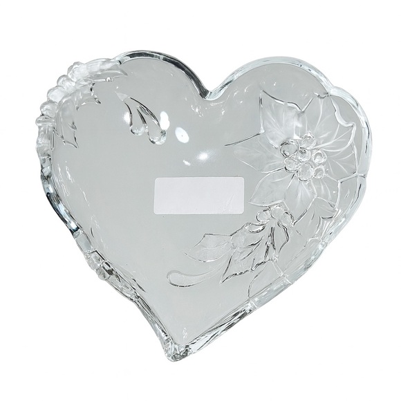 Mikasa Other - Mikasa “Christmas Bloom” Heart Crystal Dish